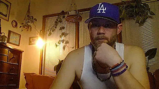 Snapshot of marcus_graves_13 chatting on 02.05.26 marcus graves 13 online show from 02.05.26