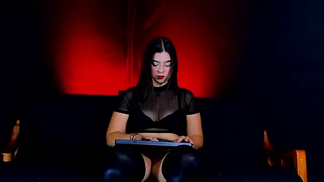 Snapshot of JessicaStones chatting on 02.02.26 JessicaStones online show from 02.02.26