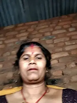 Hot di97 online show from 03.31.26