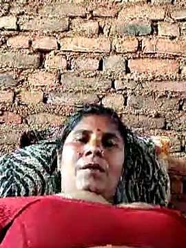 Hot di97 online show from 04.18.26