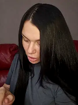 9Alice online show from 01.14.26