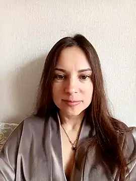 She-Moon online show from 04.10.26