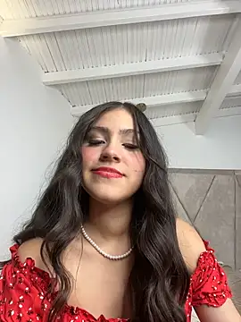 Snapshot of AngelKissXXX chatting on 01.13.26 AngelKissXXX online show from 01.13.26