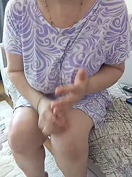 Snapshot of burcu_ben chatting on 06.07.26 burcu ben online show from 06.07.26