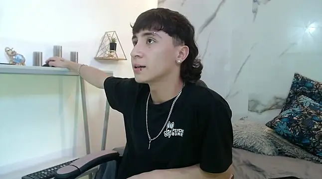 XanderGrey8 online show from 04.01.26