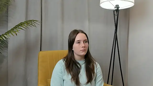 Snapshot of GenevieNyreen chatting on 01.14.26 GenevieNyreen online show from 01.14.26