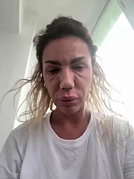 Missolevelvet online show from 03.31.26