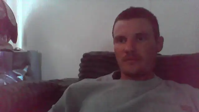 Snapshot of HungandHynotic chatting on 05.26.26 HungandHynotic online show from 05.26.26