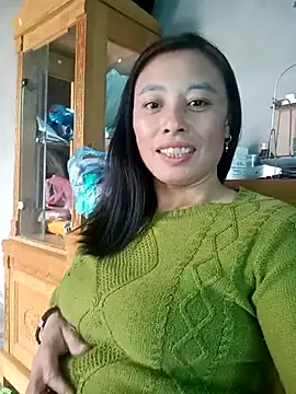 kaia-cam online show from 02.05.26