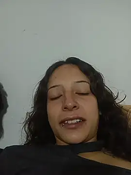 AlexxaAndRileyy online show from 04.20.26