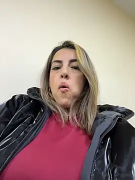 Snapshot of Paulinaa_bella chatting on 03.03.26 Paulinaa bella online show from 03.03.26