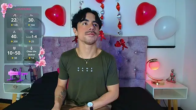 Snapshot of Ethan_Briggs_ chatting on 02.16.26 Ethan Briggs online show from 02.16.26