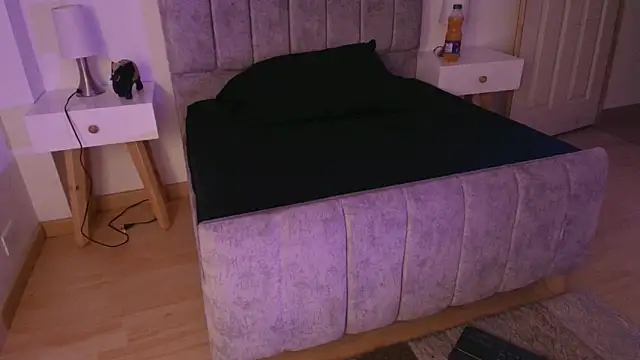 Lucy Carson  online show from 03.30.26