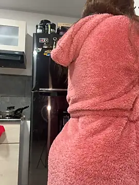 Pretty  Milf online show from 02.27.26