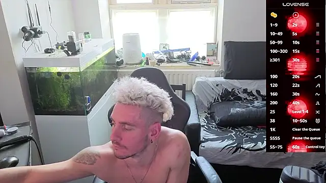 Rayzel White online show from 03.06.26