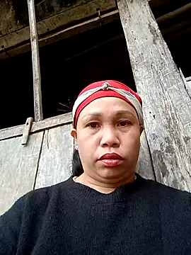 Snapshot of CM1812 chatting on 03.04.26 CM1812 online show from 03.04.26