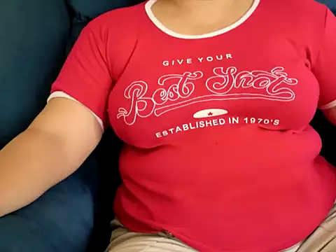 TamilDreamgirl08 online show from 03.31.26