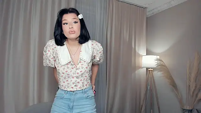 heylilshawty online show from 02.22.26