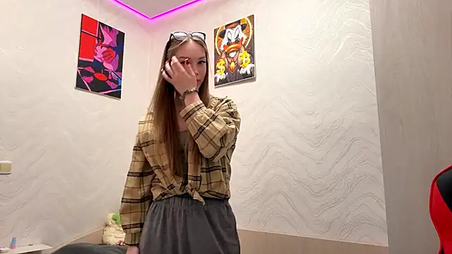 Snapshot of LaurynKand chatting on 01.15.26 LaurynKand online show from 01.15.26