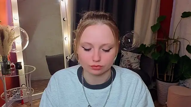 Sweet M1la online show from 02.25.26