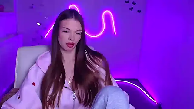 Snapshot of Lina_Loveuu chatting on 03.21.26 Lina Loveuu online show from 03.21.26