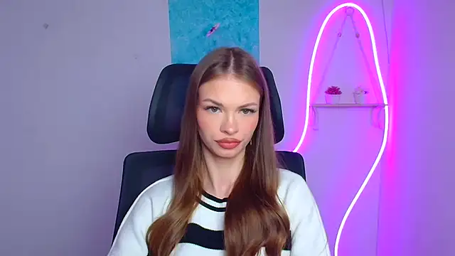 Snapshot of Lina_Loveuu chatting on 03.25.26 Lina Loveuu online show from 03.25.26