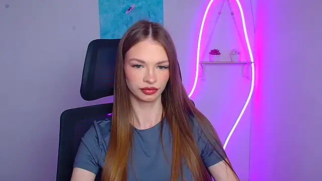 Snapshot of Lina_Loveuu chatting on 03.27.26 Lina Loveuu online show from 03.27.26