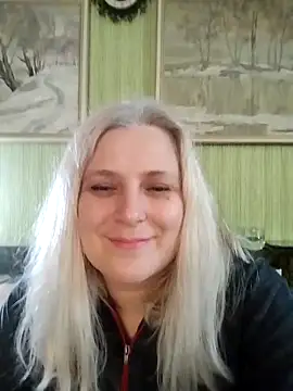 Snapshot of NyushaLollipop chatting on 04.19.26 NyushaLollipop online show from 04.19.26
