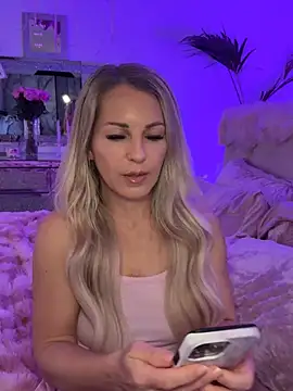 JulieSol online show from 02.13.26