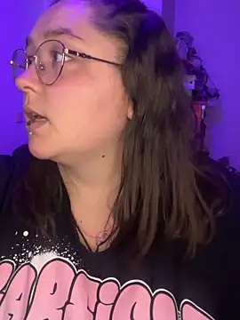 Snapshot of _maracr19_ chatting on 02.28.26 maracr19 online show from 02.28.26