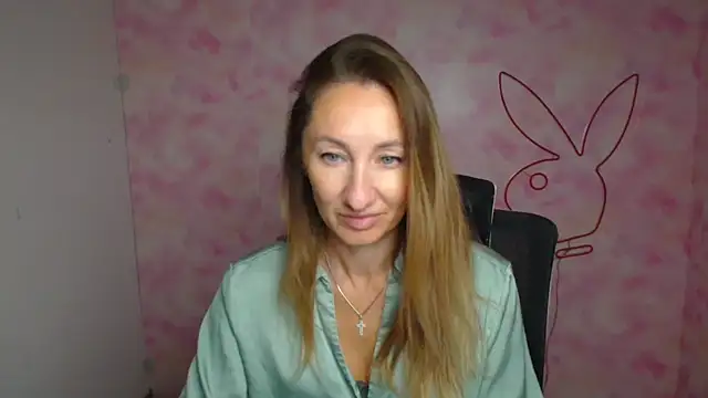 Diana Sweeet  online show from 03.23.26