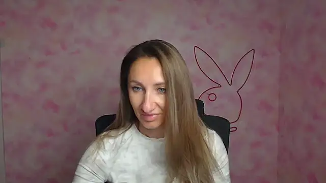 Diana Sweeet  online show from 03.29.26