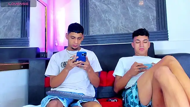 ALEX KEITH26 online show from 03.12.26