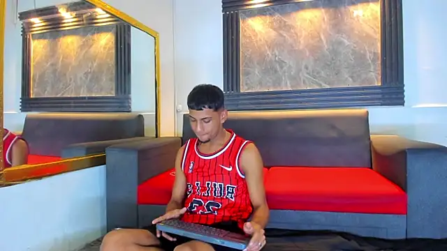 ALEX KEITH26 online show from 03.26.26