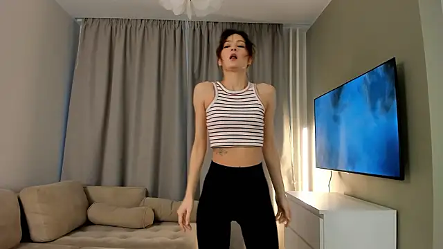 Snapshot of DeonnaHeney chatting on 02.09.26 DeonnaHeney online show from 02.09.26