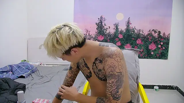 Chocolates-001 online show from 04.17.26