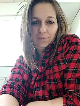 Snapshot of AdaJoy chatting on 01.14.26 AdaJoy online show from 01.14.26