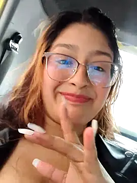 Snapshot of TatiJx_Pink chatting on 02.13.26 TatiJx Pink online show from 02.13.26