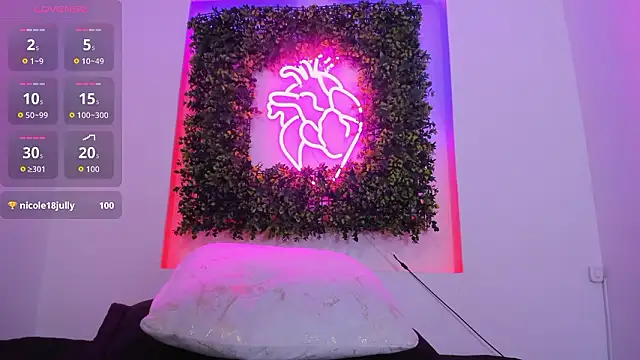 Itzel Geneva online show from 02.06.26