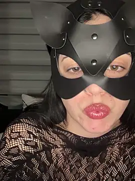 Snapshot of EvaLina111 chatting on 02.14.26 EvaLina111 online show from 02.14.26