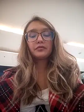 Karla-giraldo 1 online show from 03.25.26
