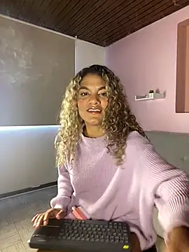 AngelPinkk  online show from 02.01.26