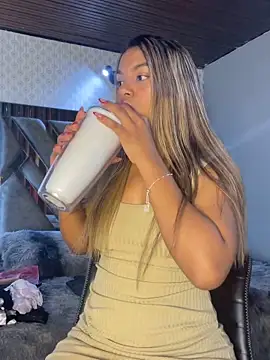 AngelPinkk  online show from 02.05.26