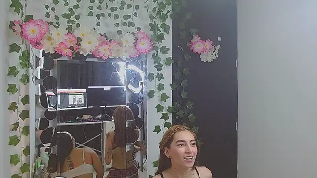 Im May  online show from 03.12.26