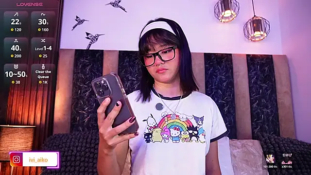 Ivi Aiko online show from 03.09.26