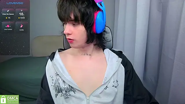 LeonBoykisser online show from 05.22.26
