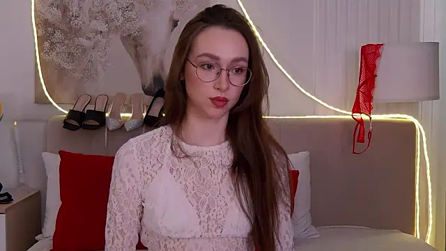 Emily Simon online show from 03.12.26