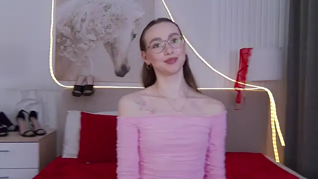 Emily Simon online show from 04.06.26