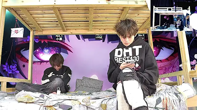 xiaohuangren01 online show from 02.03.26