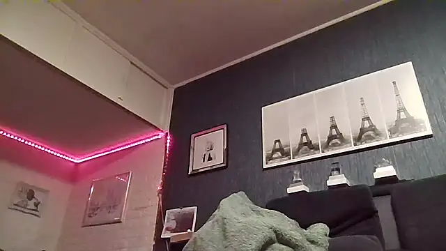 Snapshot of Funfukruon chatting on 01.14.26 Funfukruon online show from 01.14.26